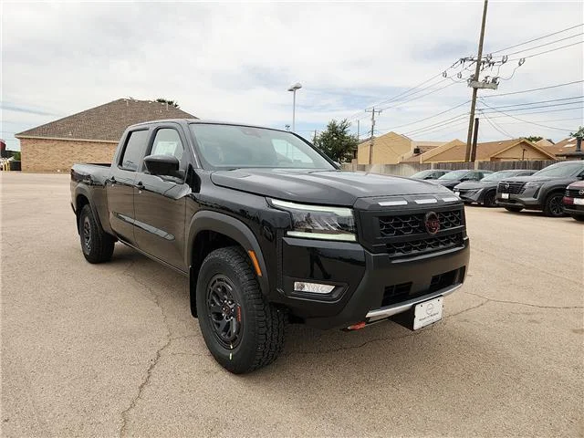 New 2026 KH3 Super Blac Nissan PRO-4X 4x4 Crew Cab 6 ft. box 139.8 in. WB image 4