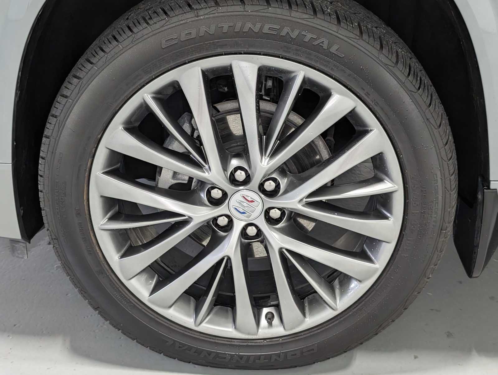 Certified Used 2025 Moonstone Gray Metallic Buick Avenir image 3