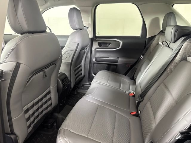 Used 2025 Gray Ford Badlands image 12