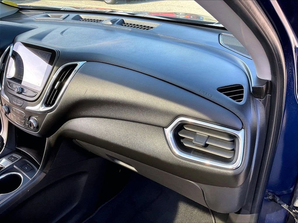 Used 2022 Blue Chevrolet LT image 12