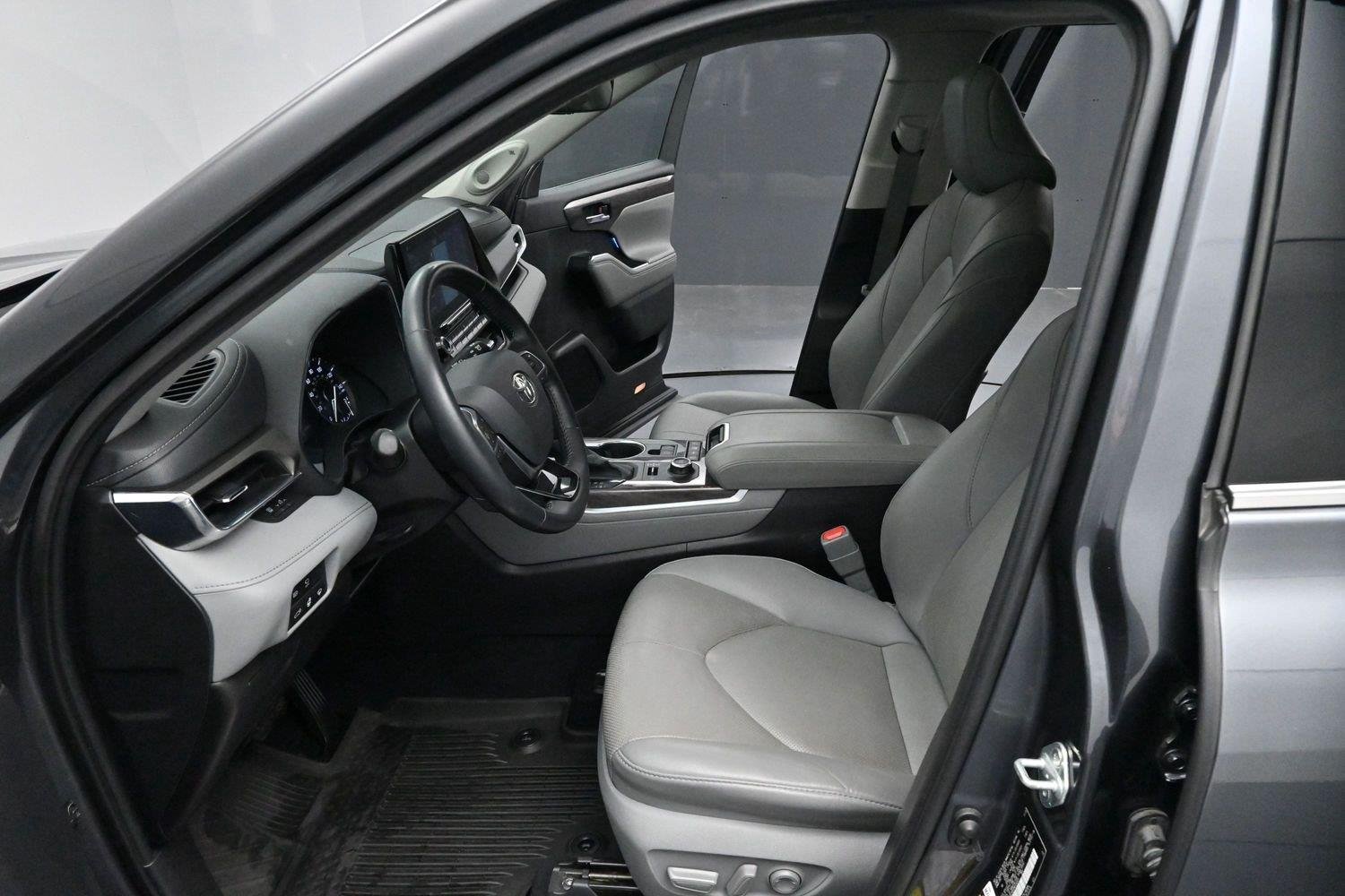 Used 2021 Magnetic Gray Metallic Toyota Limited image 12
