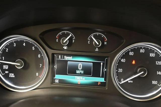 Used 2019 Black Buick Essence image 25