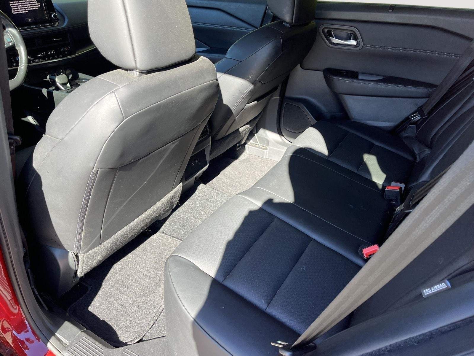 Used 2024 Scarlet Ember Tintcoat Nissan SV image 14