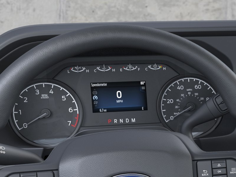 New 2026 Oxford White Ford XLT image 13