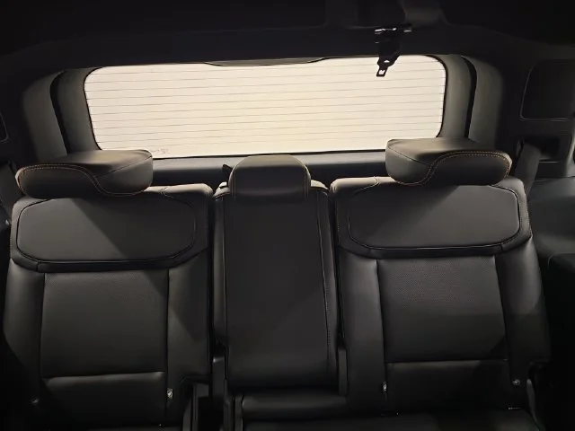 New 2027 Agate Black Metallic Ford Tremor® image 28
