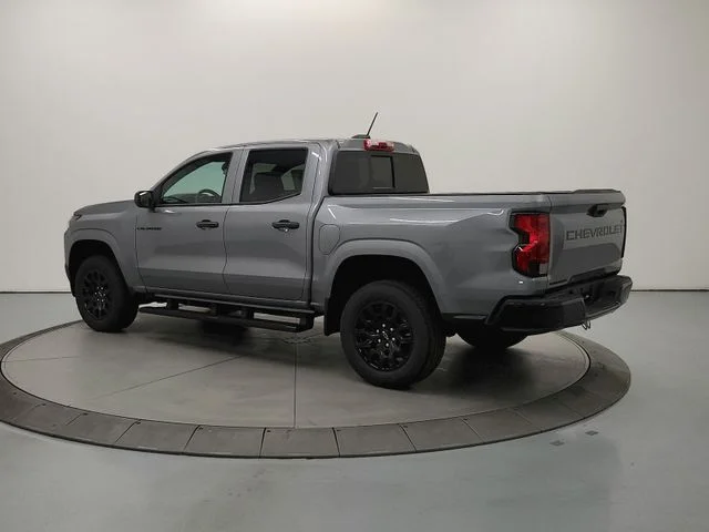 2026 Chevrolet Colorado Work Truck - Photo 6