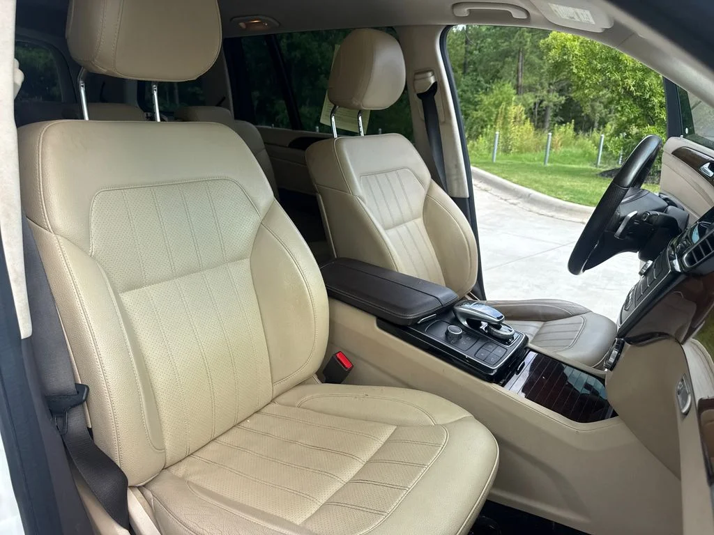 Used 2017 Polar White Mercedes-Benz GLS 450 image 34