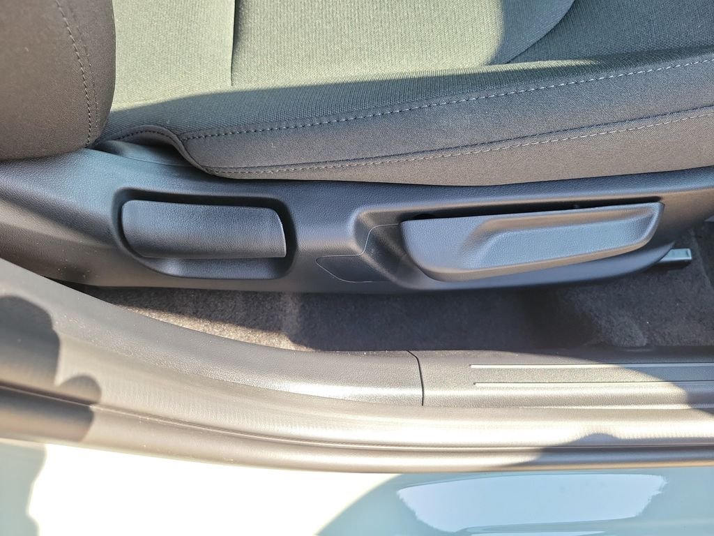 New 2026 Gray Kia LXS image 9