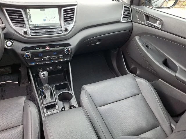 Used 2016 Black Hyundai Limited image 16