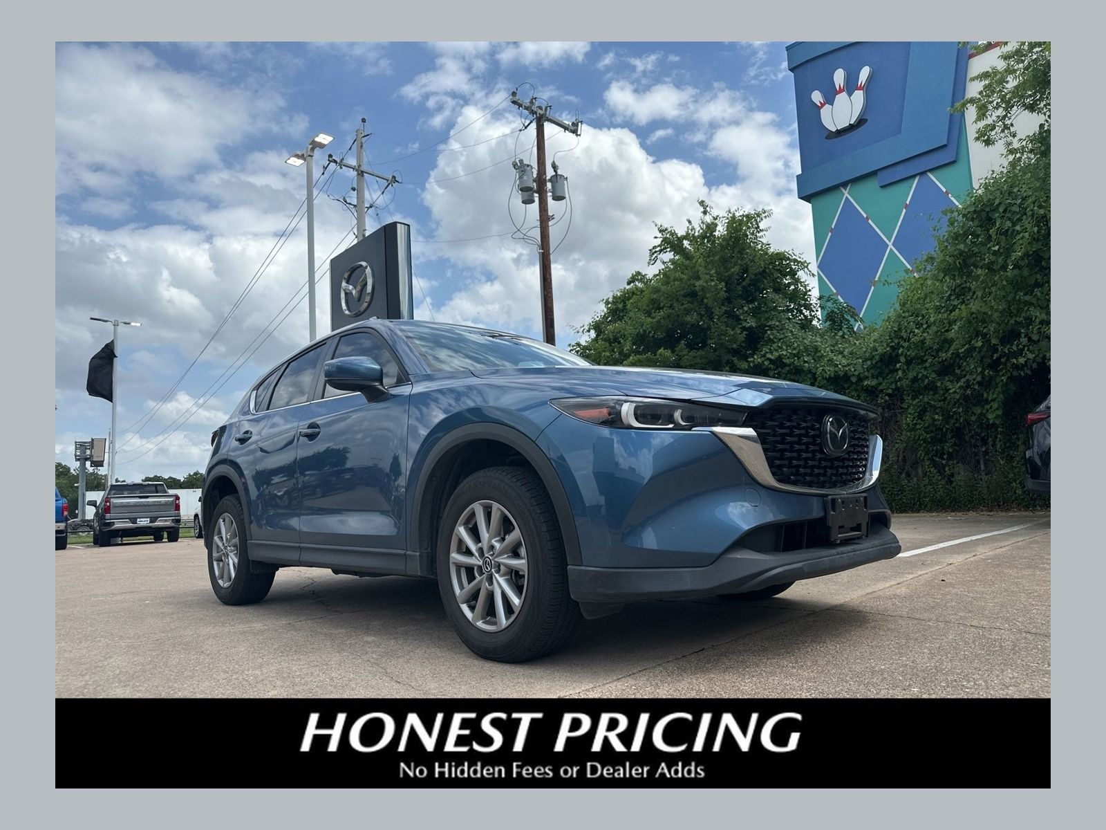 2023 Mazda CX-5 S Select Package Auto AWD's photo