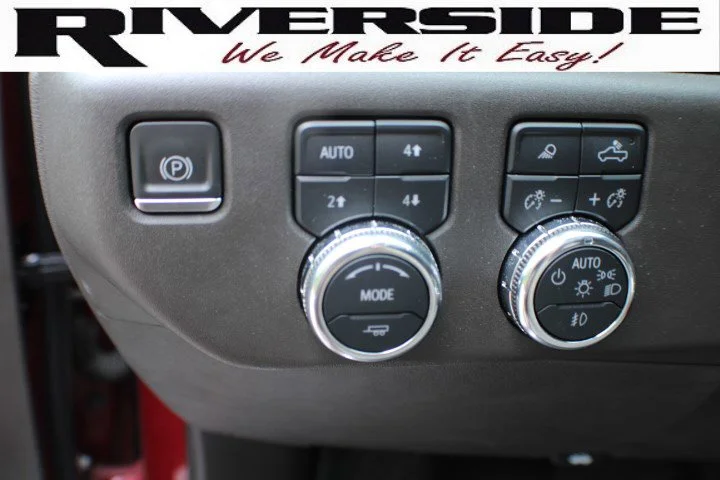 Certified Used 2023 Volcanic Red Tintcoat GMC SLT image 7