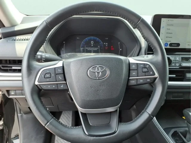 Used 2025 Black Toyota XLE image 23