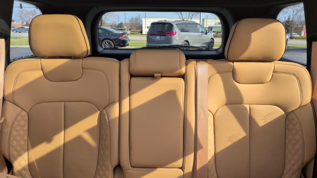 2023 Jeep Grand Cherokee Summit Reserve - Photo 25