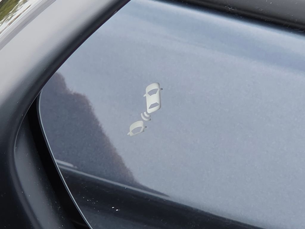 New 2026 Meteorite Gray Metallic Honda SE image 13