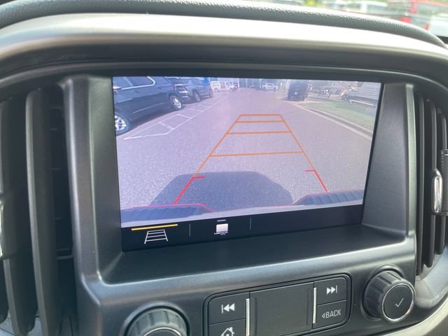 Used 2020 Red Chevrolet 4WD Z71 image 19