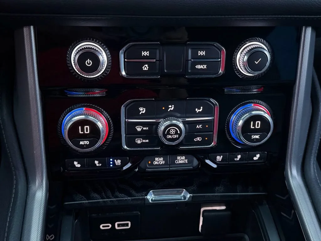 Used 2023 Summit White GMC Denali image 27