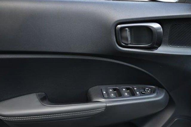 New 2026 Ecotronic Gray/Black Roof Hyundai SEL image 7