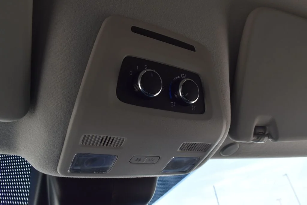 Used 2023 White Ford XL image 13