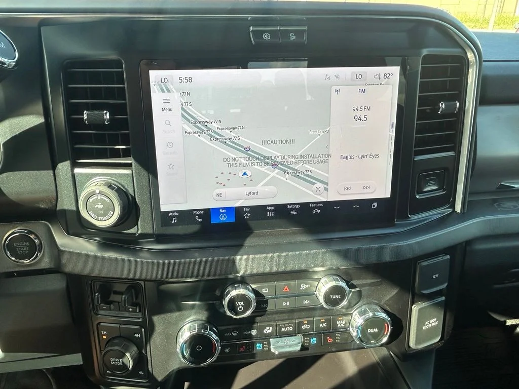 2026 Ford F-250 Super Duty Platinum - Photo 16