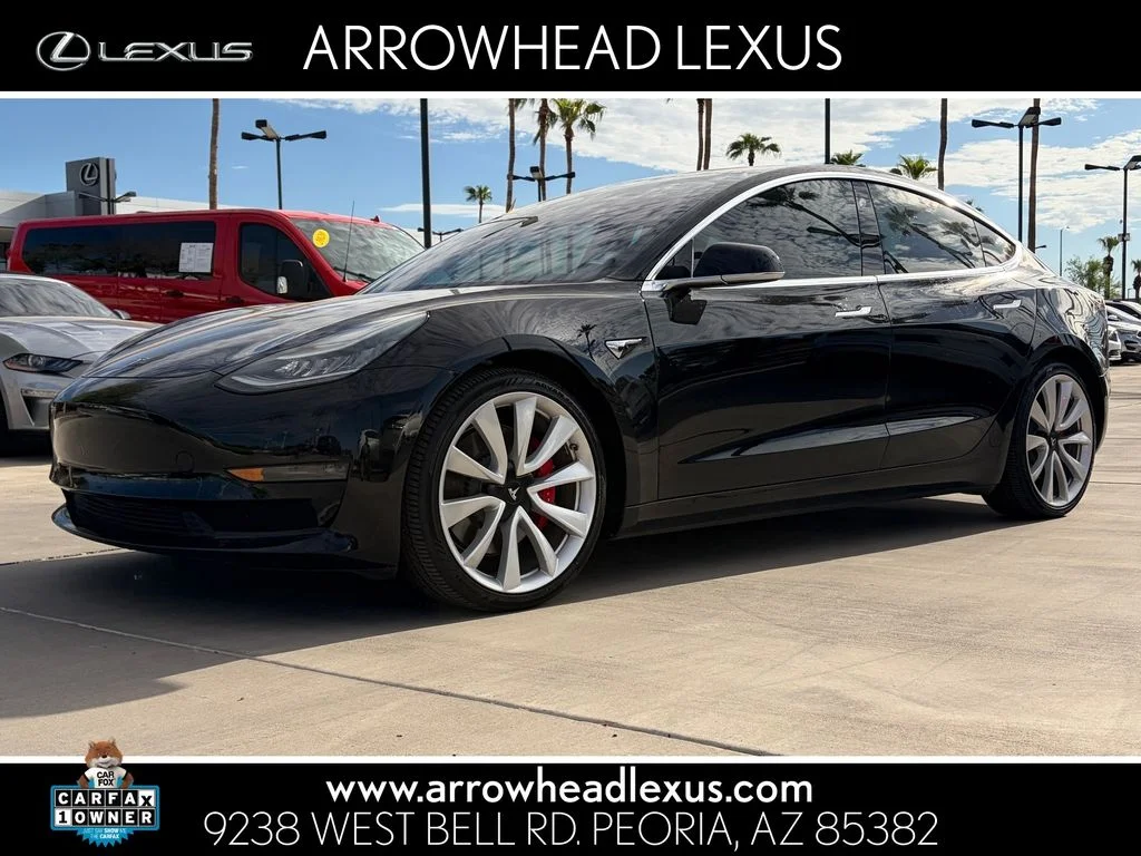 Used 2018 Black Tesla Long Range image 1