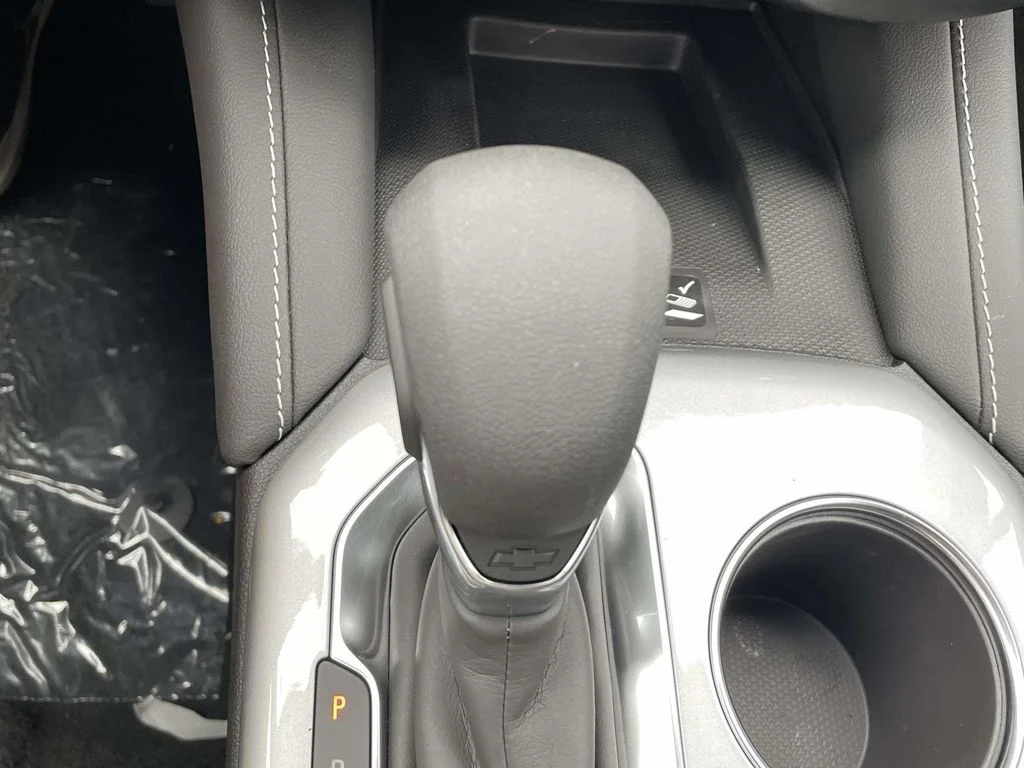 New 2026 Black Chevrolet 2LT image 25