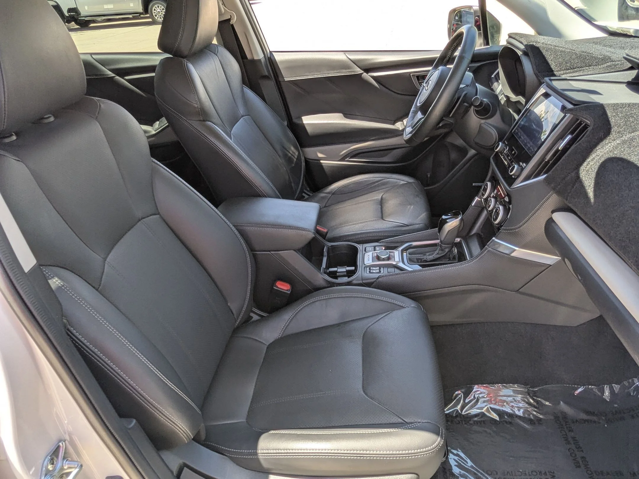 Used 2024 Crystal White Pearl Subaru Limited image 31