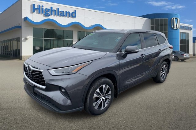 2025 Toyota Highlander XLE