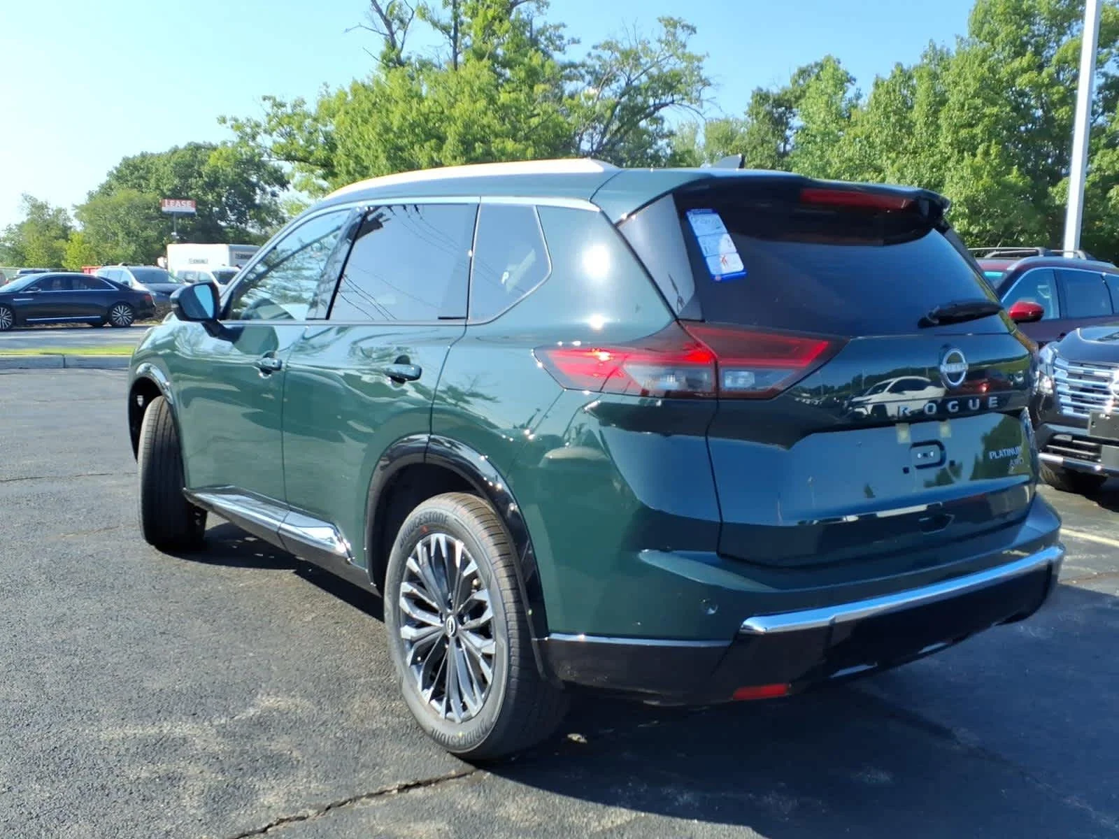 New 2026 Obsidian Green Nissan Platinum image 3