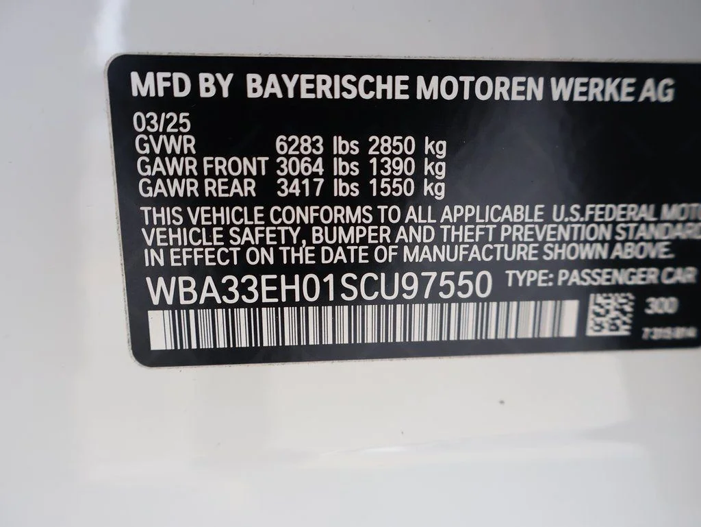 2025 BMW 7 Series 740i - Photo 43