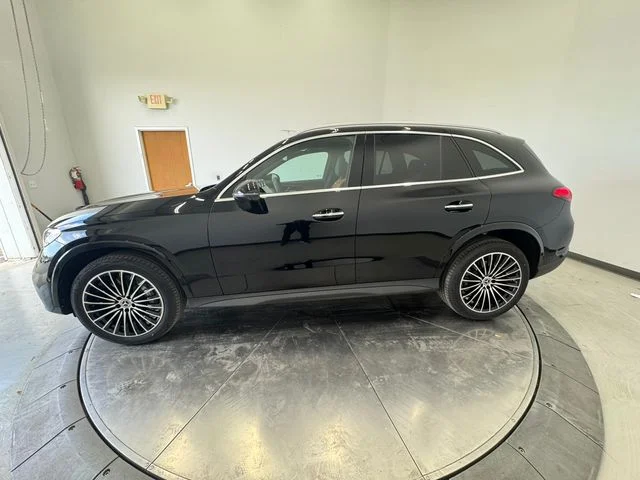 New 2026  Mercedes-Benz GLC 300 image 15