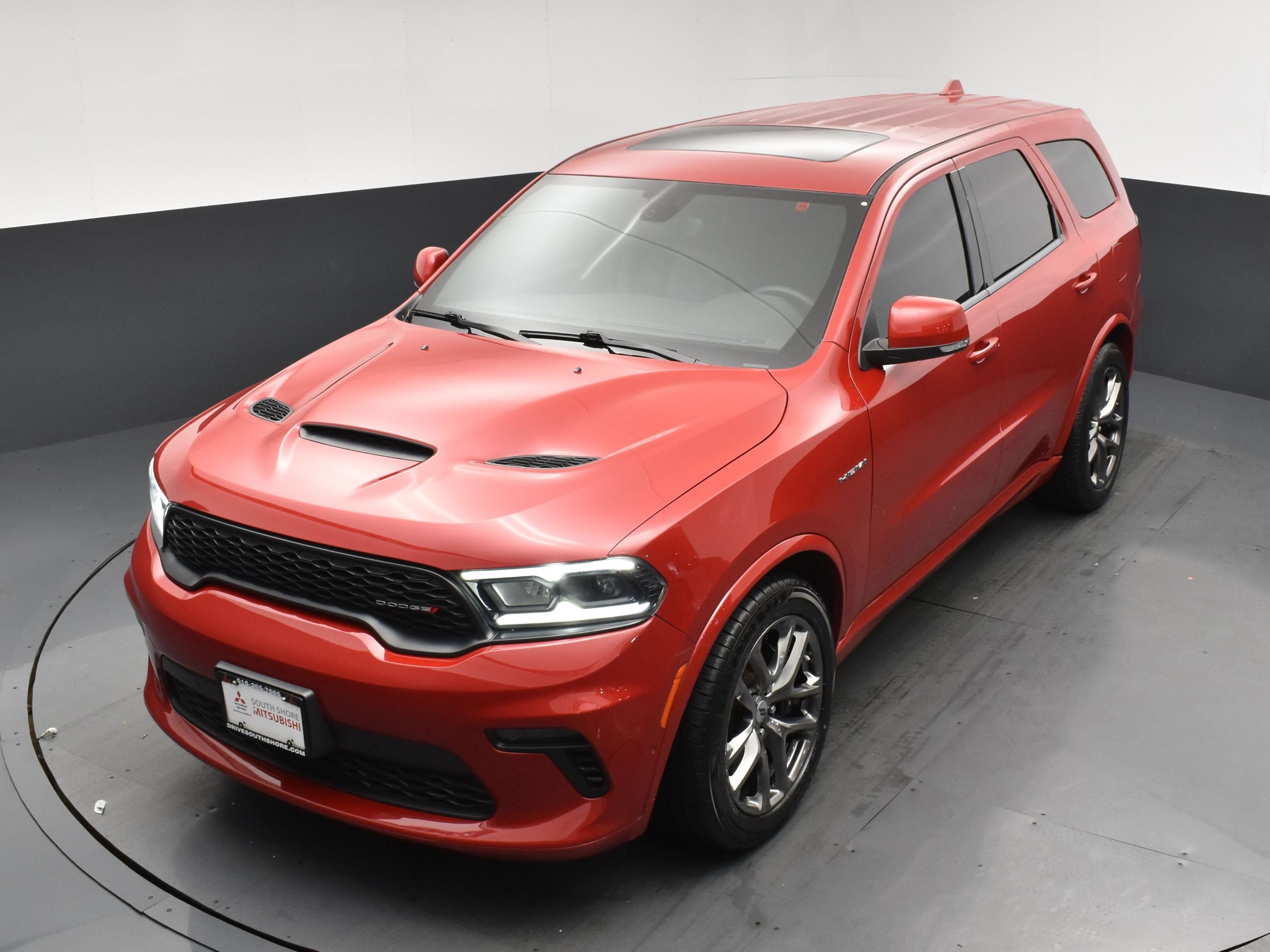 Used 2022 Redline 2 Coat Pearl Dodge R/T image 24