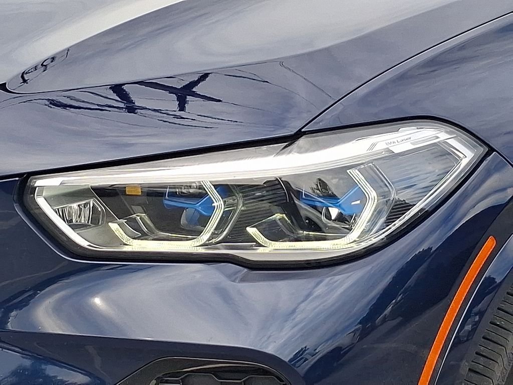 Used 2022 Blue BMW M50i image 9