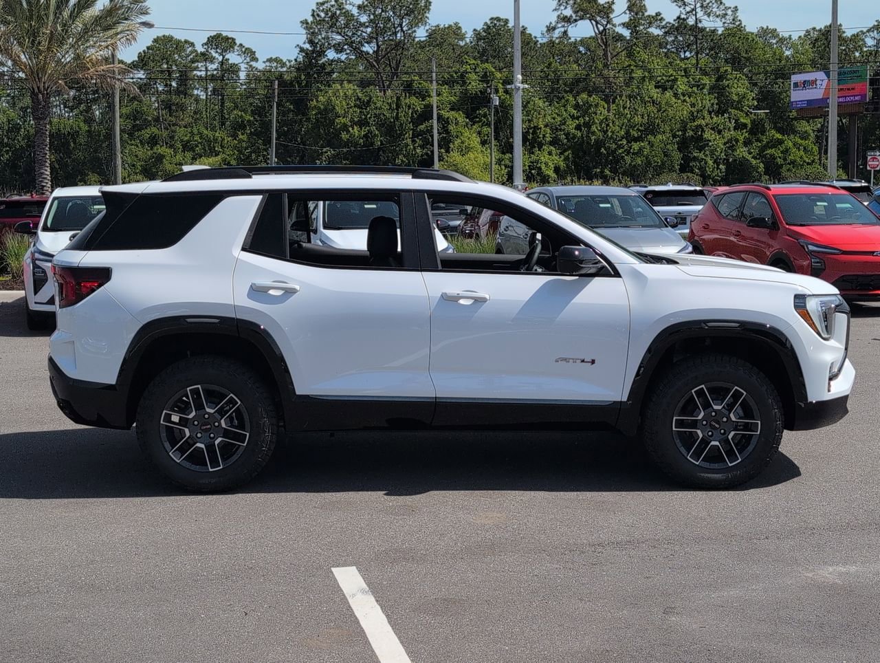 2026 GMC Terrain AT4 - Photo 9