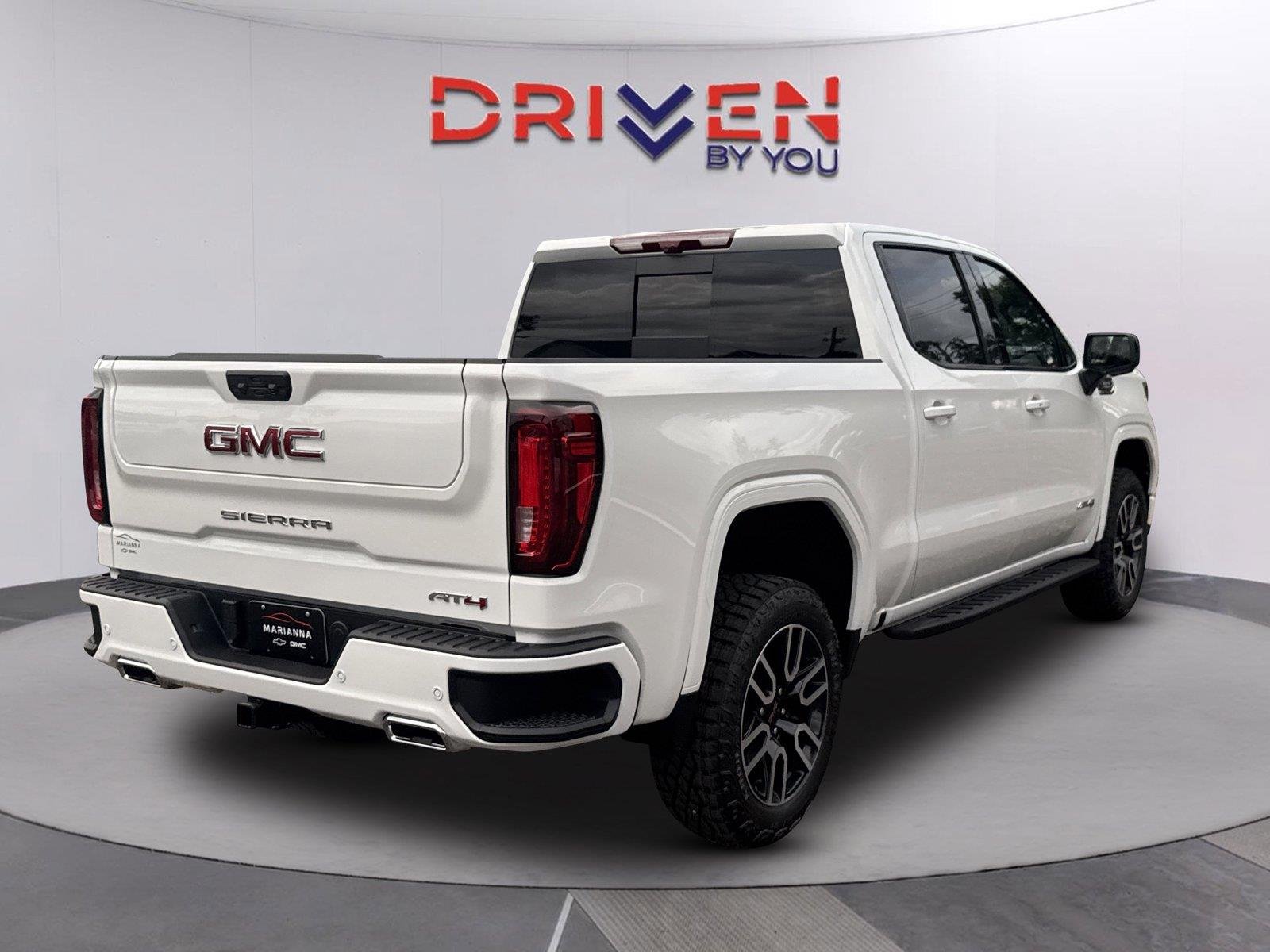 New 2026 Summit White GMC AT4 image 4