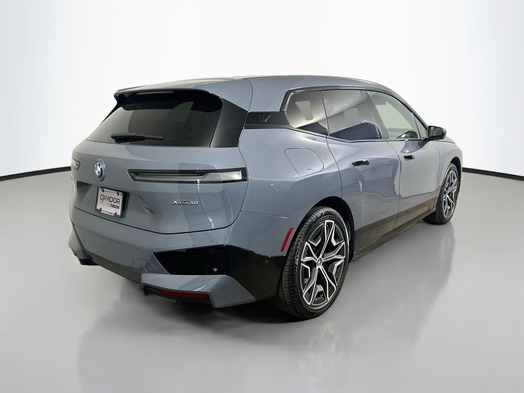 Used 2024 Storm Bay Metallic BMW xDrive50 image 7
