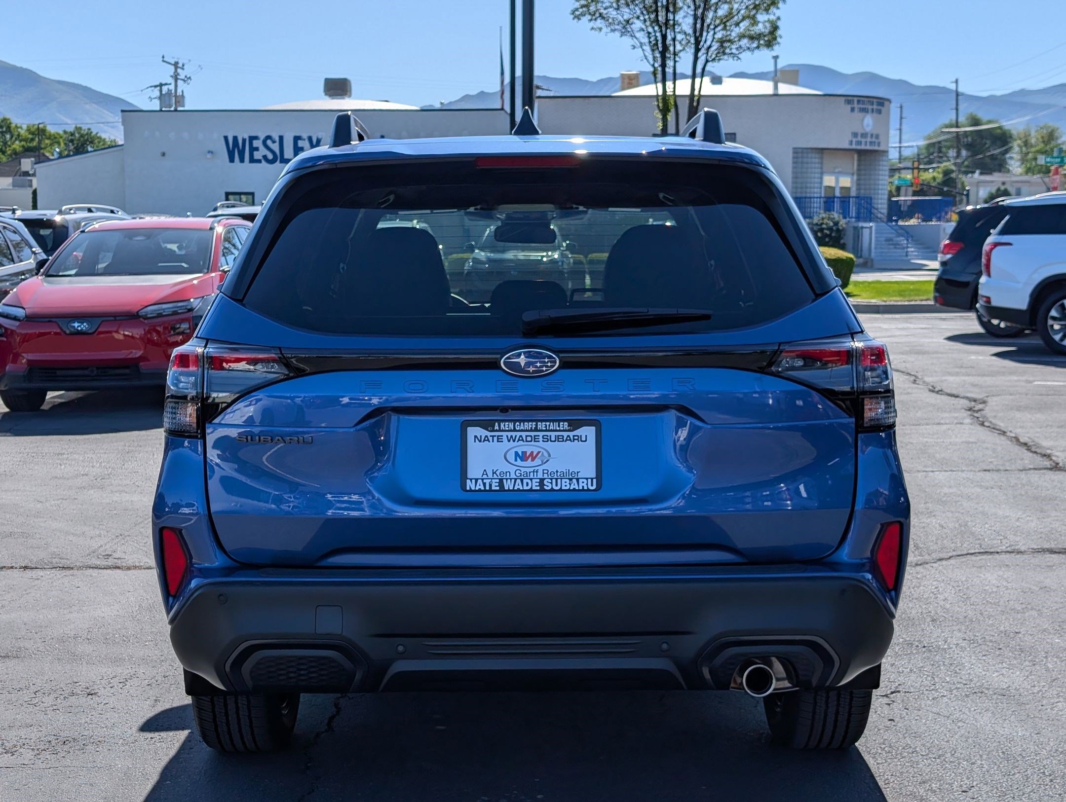 New 2026 DAYBREAK BLUE PEARL Subaru Limited image 4