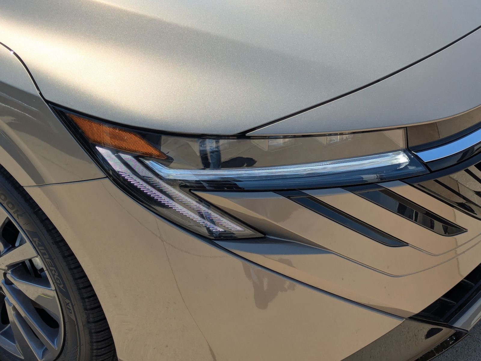 New 2026 Imperial Bronze Nissan SL image 31