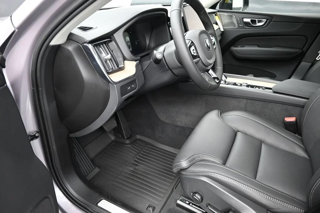 New 2027 Aurora Silver Volvo T8 Ultra image 9