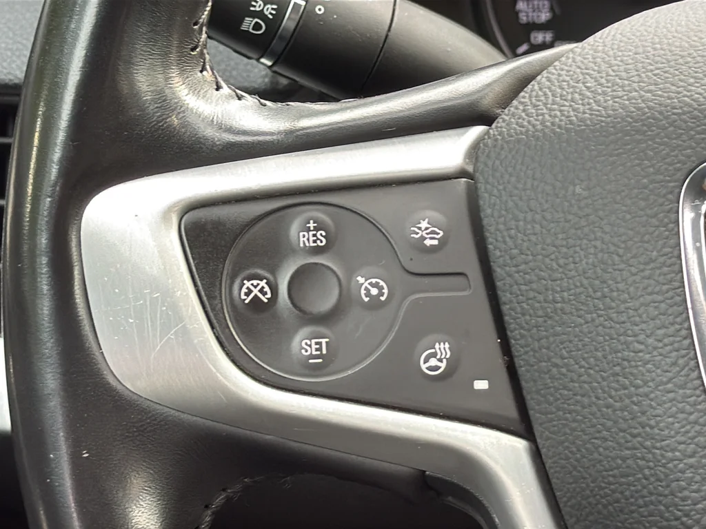 Used 2022 Blue GMC SLT image 15