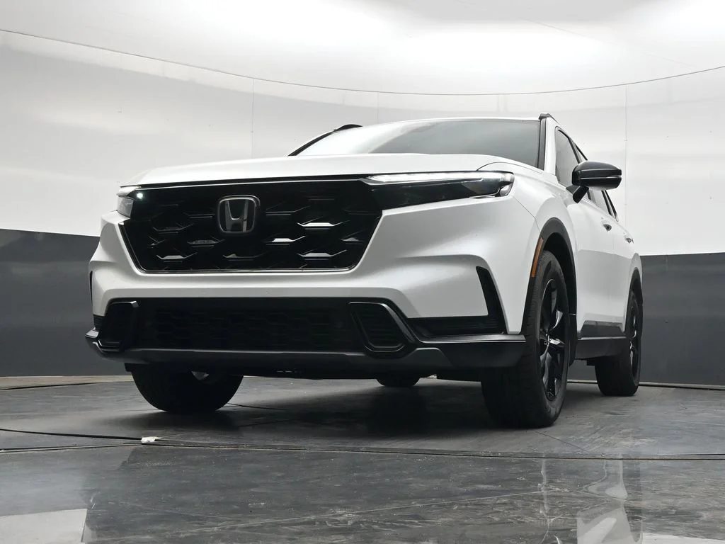 Certified Used 2026 Platinum White Pearl Honda Sport-L image 44