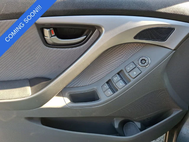 Used 2013 Gray Hyundai GLS image 17