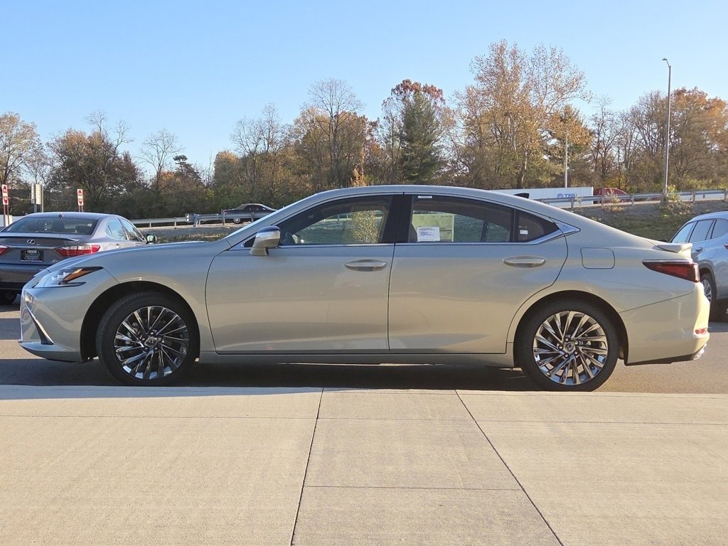 Certified Used 2025 MOONBEAM BEIGE MET. Lexus 350 Ultra Luxury image 26