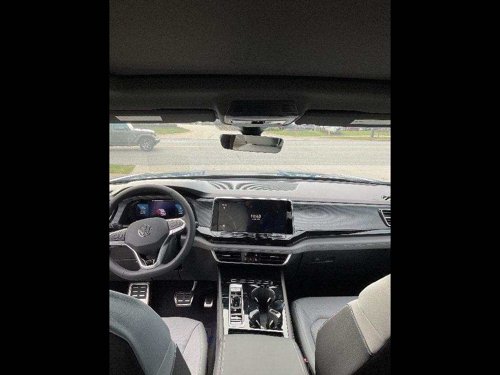 2026 Volkswagen Atlas Cross Sport SEL R-LINE - Photo 10