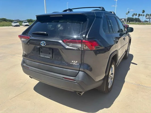 Certified Used 2021 Gray Toyota XLE Premium image 6