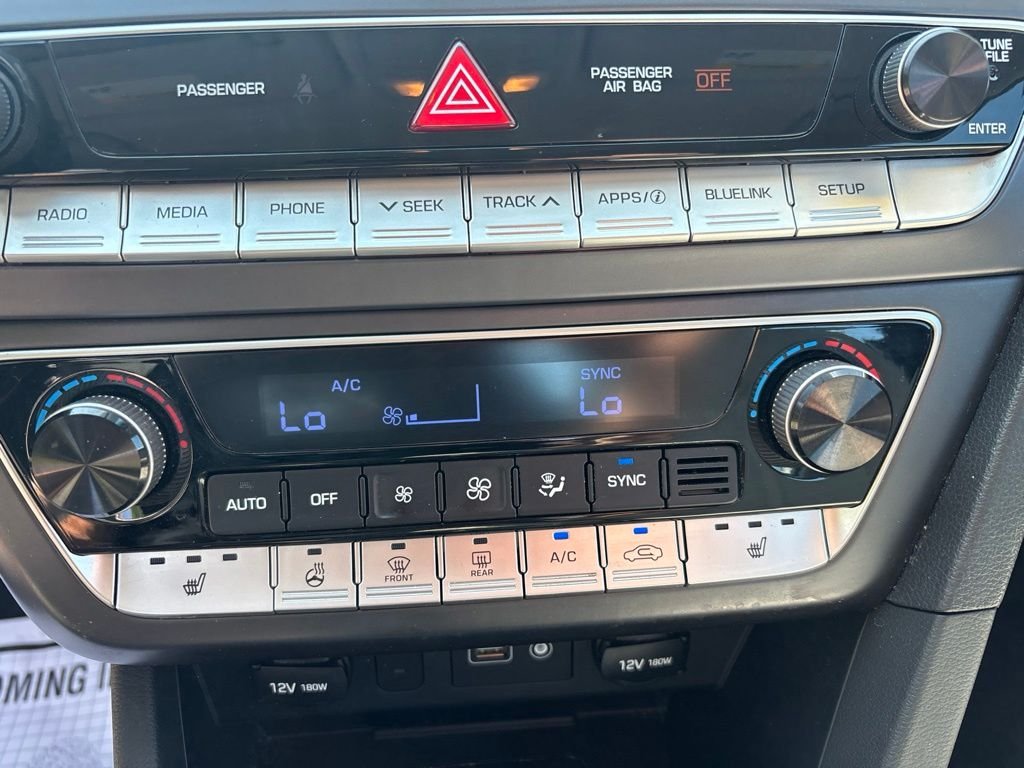 Used 2019 Silver Hyundai SEL image 26