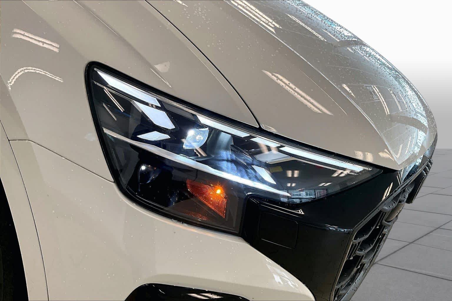 Used 2025 Carrara White Audi Prestige image 26