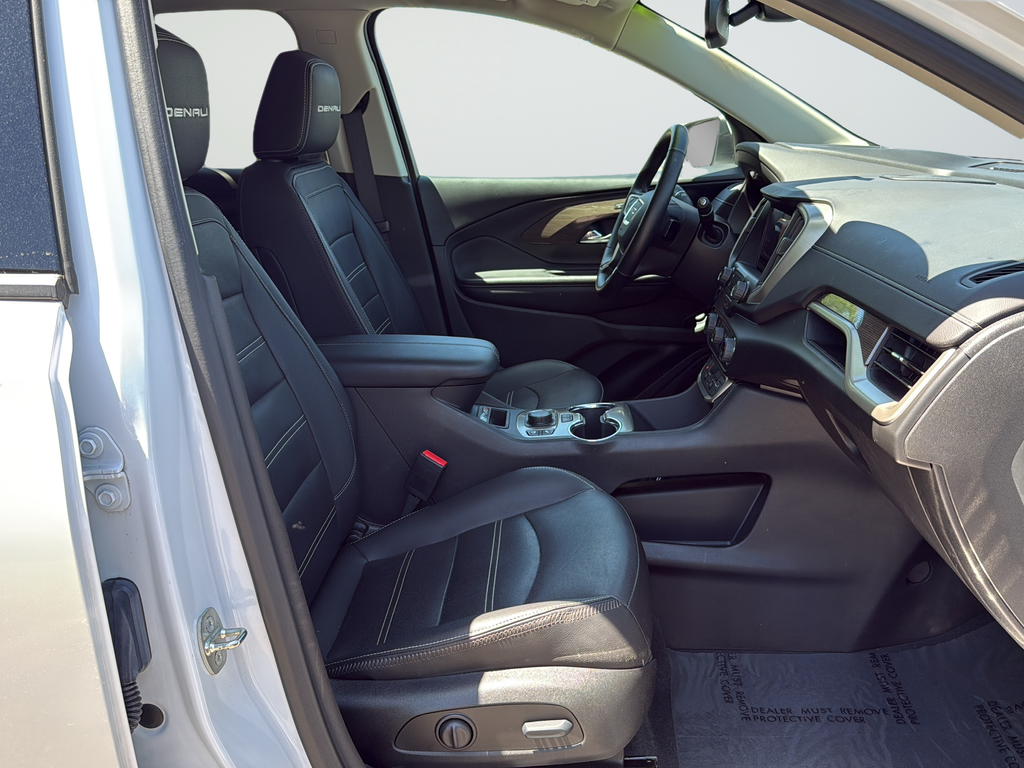 Used 2023 White GMC Denali image 15