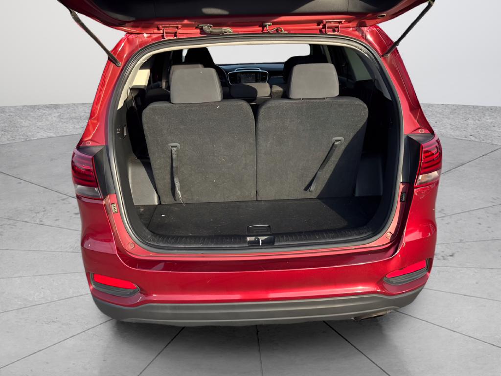 Used 2020 Red Kia LX image 36