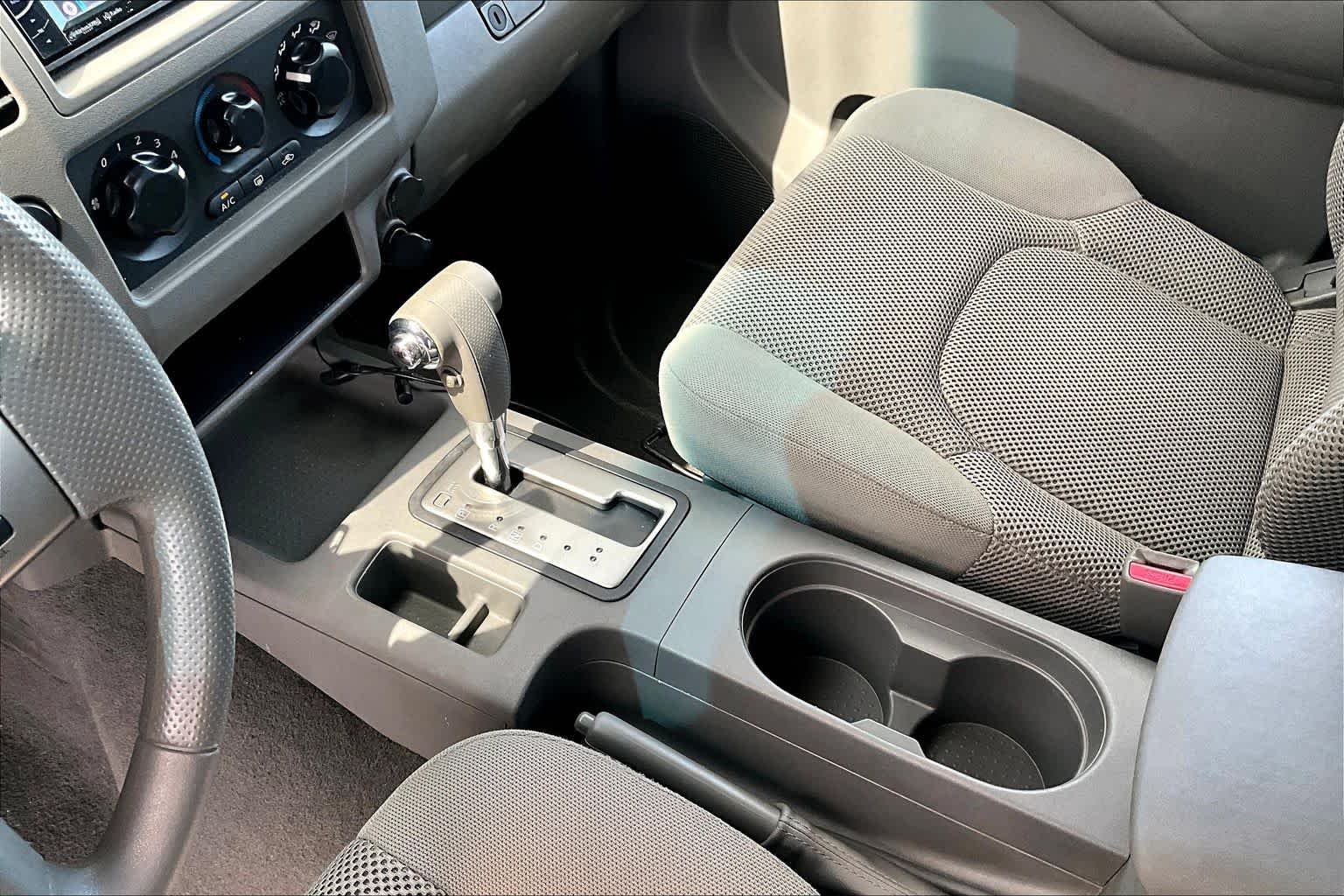 Used 2007 Storm Gray Nissan SE image 15