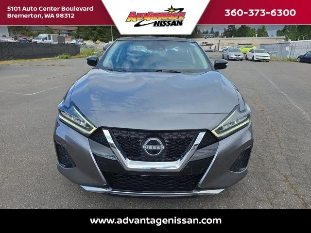 Used 2023 Gun Metallic Nissan 3.5 SL image 9